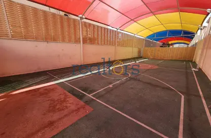 Compound - 5 Bedrooms - 5 Bathrooms for rent in Bu Hamour Street - Abu Hamour - Doha