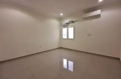 Apartment - Studio - 1 Bathroom for rent in Al Thumama - Doha