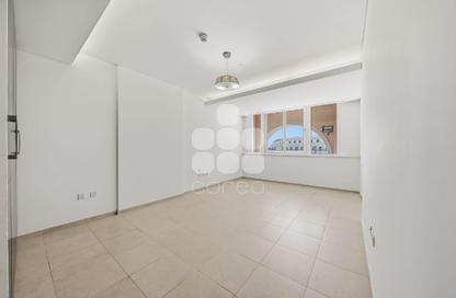 Apartment - 1 Bedroom - 2 Bathrooms for rent in Viva East - Viva Bahriyah - The Pearl Island - Doha