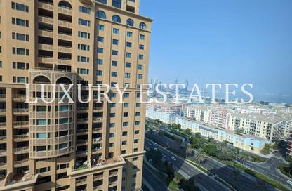 Apartment - 1 - 2 for sale in East Porto Drive - Porto Arabia - The Pearl Island - Doha Apartment - 1 - 2 for sale in East Porto Drive - Porto Arabia - The Pearl Island - Doha
