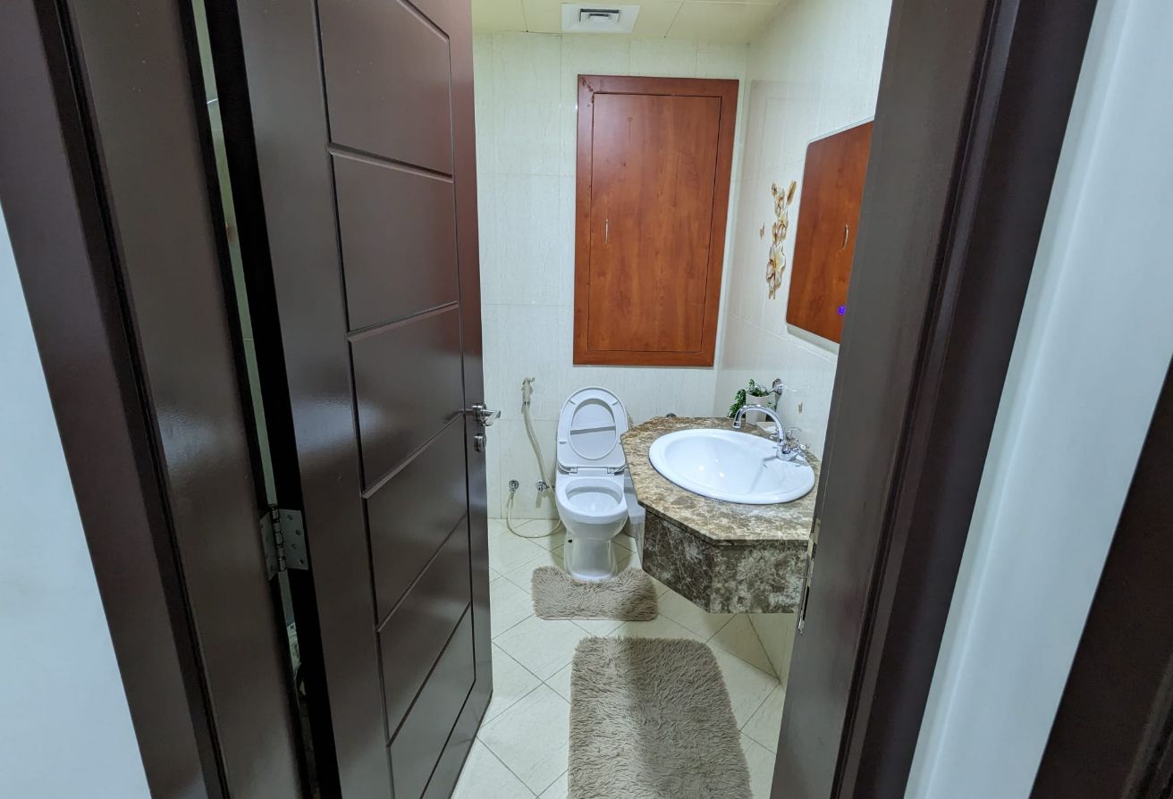 Porto Arabia1 Bhk + office Luxury apartment sale thumbnail 11