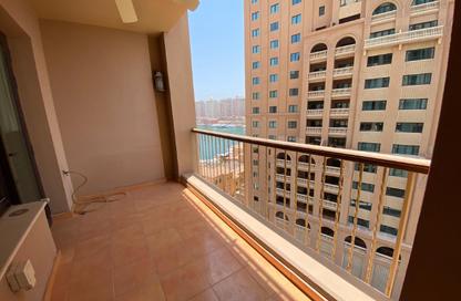 Apartment - 1 Bedroom - 2 Bathrooms for rent in East Porto Drive - Porto Arabia - The Pearl Island - Doha