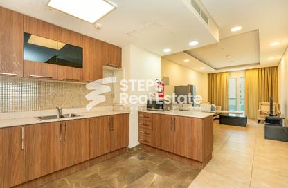Apartment - 2 Bedrooms - 3 Bathrooms for sale in R-19 Building - Al Erkyah City - Lusail