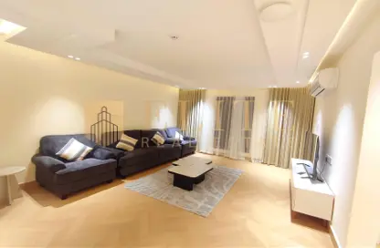 Apartment - 2 Bedrooms - 2 Bathrooms for rent in Al Nasr Street - Al Nasr - Doha