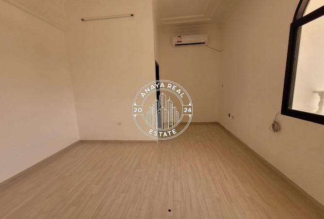 58202500 - Property Image 3