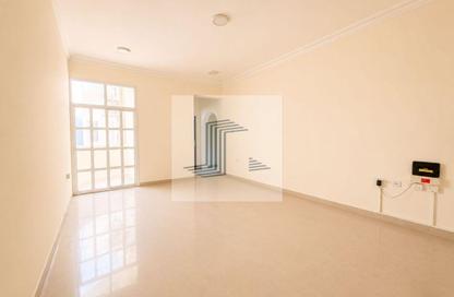 Apartment - 2 Bedrooms - 2 Bathrooms for rent in Les Roses Executive Apartments 3 - Al Mansoura - Doha Apartment - 2 Bedrooms - 2 Bathrooms for rent in Les Roses Executive Apartments 3 - Al Mansoura - Doha
