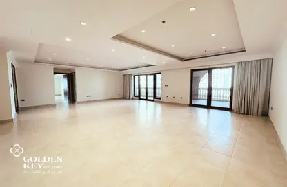 Apartment - 2 Bedrooms - 3 Bathrooms for rent in West Porto Drive - Porto Arabia - The Pearl Island - Doha
