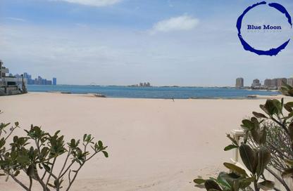 Apartment - Studio - 1 Bathroom for sale in La Plage South - La Plage - The Pearl Island - Doha
