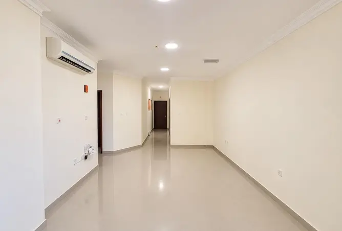 58428017 - Property Image 2