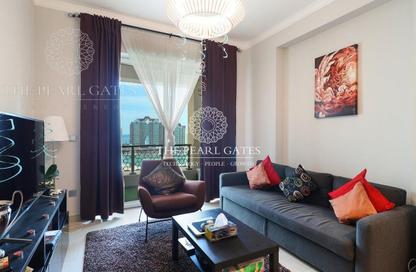 Apartment - 1 Bedroom - 2 Bathrooms for sale in Viva West - Viva Bahriyah - The Pearl Island - Doha