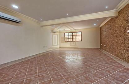 Compound - 3 - 4 for rent in Al Maamoura - Al Maamoura - Doha