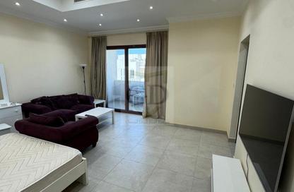 Apartment - Studio - 1 Bathroom for rent in Al Dafna - Al Dafna - Doha