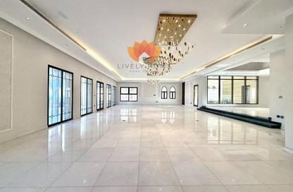 Villa - 5 Bedrooms - 5 Bathrooms for sale in La Plage South - La Plage - The Pearl Island - Doha