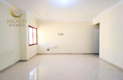 Apartment - 1 Bedroom - 2 Bathrooms for rent in Old Al Ghanim - Al Ghanim - Doha Apartment - 1 Bedroom - 2 Bathrooms for rent in Old Al Ghanim - Al Ghanim - Doha