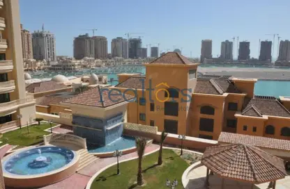 Apartment - 2 Bedrooms - 3 Bathrooms for rent in East Porto Drive - Porto Arabia - The Pearl Island - Doha