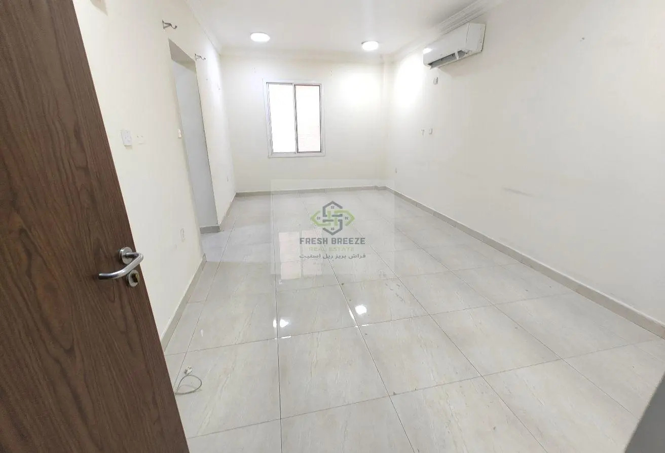 63977319 - Property Main Image