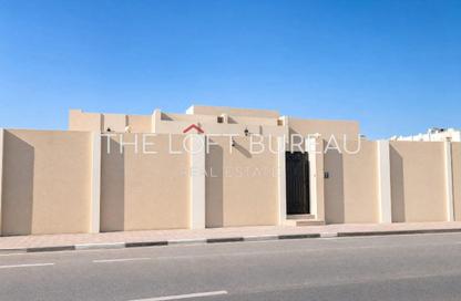 Villa - 6 Bedrooms - 4 Bathrooms for sale in Al Rayyan - Al Rayyan - Doha