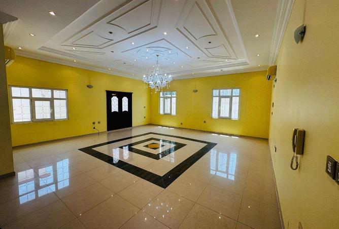 1008114 - Property Image 3