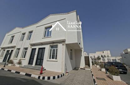 Villa - 7 Bedrooms - 7+ Bathrooms for rent in Umm Al Amad - Umm Al Amad - Al Shamal