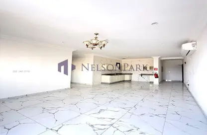 Apartment - 2 Bedrooms - 2 Bathrooms for rent in Al Aziziyah - Al Aziziyah - Doha