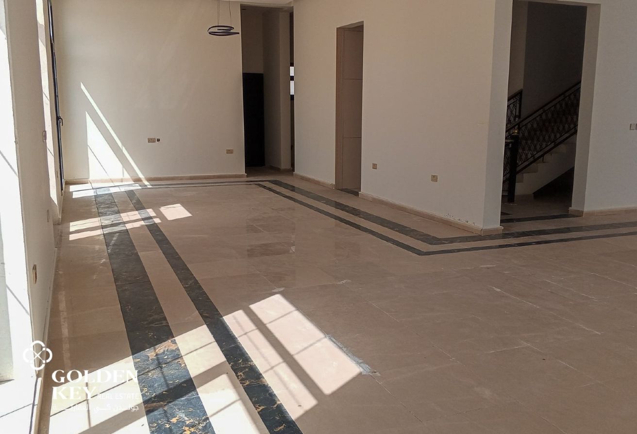 Luxury 8BR Villa w/ Outdoor Majlis in Al Gharaffa