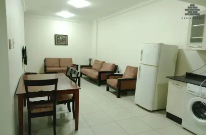 Apartment - 1 Bedroom - 2 Bathrooms for rent in Salaja Street - Doha Al Jadeed - Doha