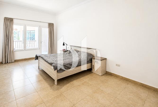 57082357 - Property Image 2