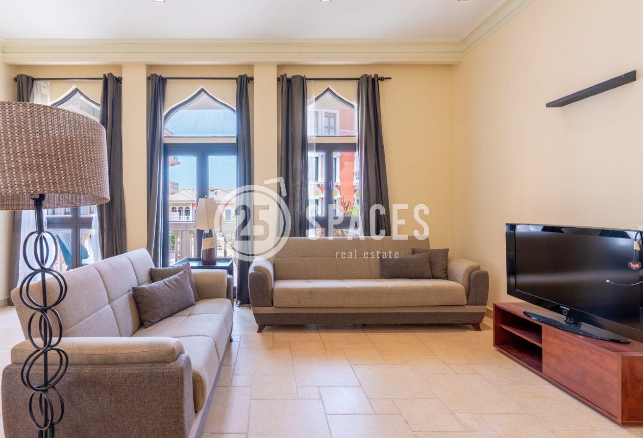 Furnished One Bedroom Apt I Balcony Piazza View - 1