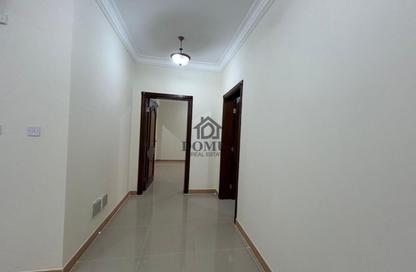 Apartment - 3 Bedrooms - 3 Bathrooms for rent in Thabit Bin Zaid Street - Al Mansoura - Doha