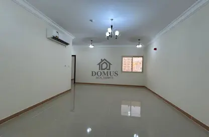 Apartment - 3 Bedrooms - 3 Bathrooms for rent in Thabit Bin Zaid Street - Al Mansoura - Doha