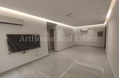 Apartment - 3 Bedrooms - 3 Bathrooms for rent in Old Airport Residential Apartments - Old Airport Road - Doha