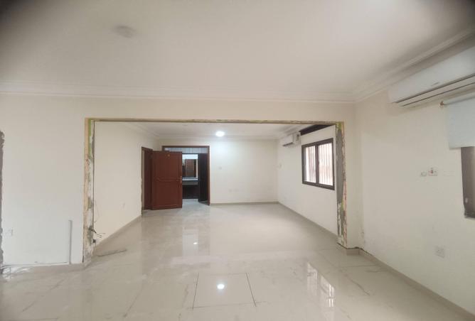 52271320 - Property Image 3