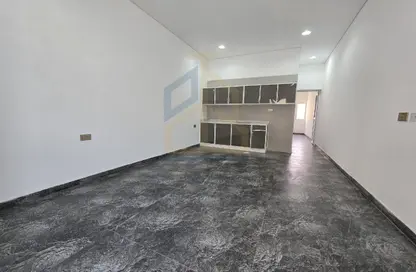 Apartment - 1 Bedroom - 1 Bathroom for rent in West Bay Lagoon Street - West Bay Lagoon - Doha
