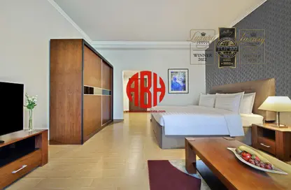 Apartment - 1 Bathroom for rent in Al Shatt Street - West Bay - Doha