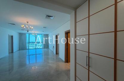 Apartment - 2 - 3 for rent in Zig Zag Towers - West Bay - Doha