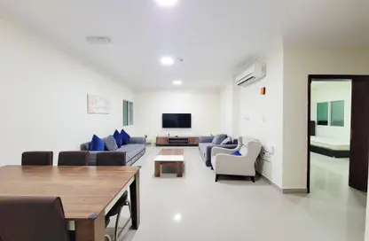 Apartment - 2 Bedrooms - 2 Bathrooms for rent in Bin Omran 46 - Fereej Bin Omran - Doha