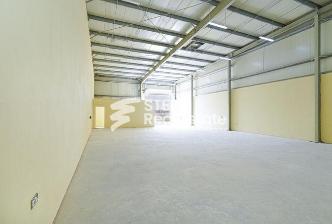 53956418 - Property Main Image