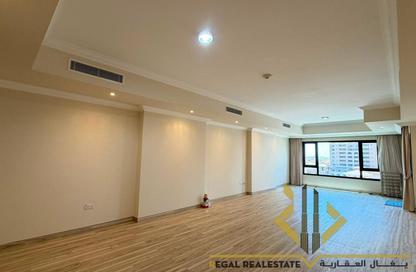 Apartment - 1 - 2 for rent in West Porto Drive - Porto Arabia - The Pearl Island - Doha Apartment - 1 - 2 for rent in West Porto Drive - Porto Arabia - The Pearl Island - Doha