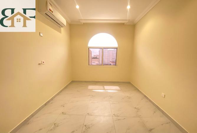 56313566 - Property Image 2
