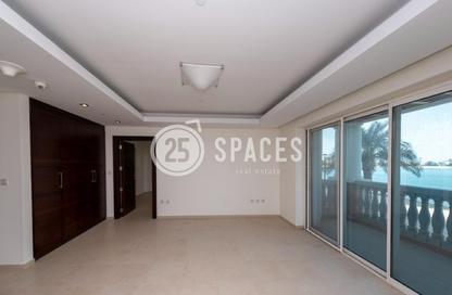 Townhouse - 1 Bedroom - 2 Bathrooms for rent in Viva East - Viva Bahriyah - The Pearl Island - Doha