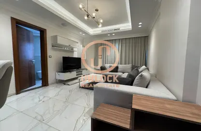 Apartment - 2 Bedrooms - 2 Bathrooms for rent in Giardino Gardens - Giardino Villas - The Pearl Island - Doha