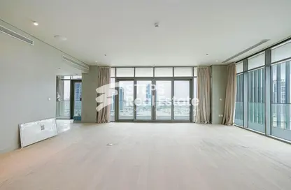 Apartment - 2 Bedrooms - 4 Bathrooms for sale in Seef Lusail Tower 1 - Seef Lusail - Lusail City - Lusail