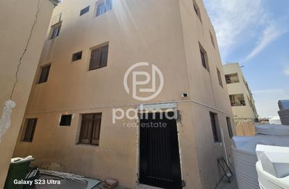 Labor Camp - Studio - 7+ Bathrooms for rent in Industrial Area 5 - Industrial Area - Industrial Area - Doha