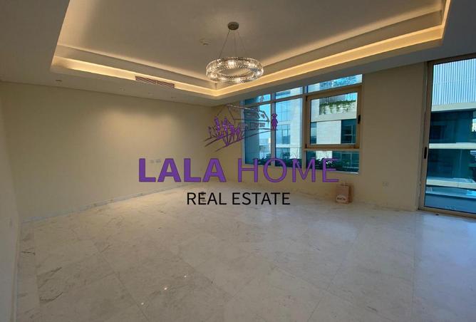 57782037 - Property Image 3