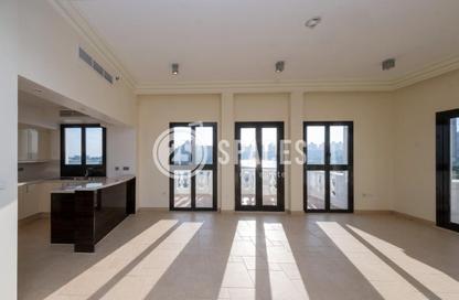 Apartment - 3 Bedrooms - 4 Bathrooms for rent in Carnaval - Qanat Quartier - The Pearl Island - Doha Apartment - 3 Bedrooms - 4 Bathrooms for rent in Carnaval - Qanat Quartier - The Pearl Island - Doha