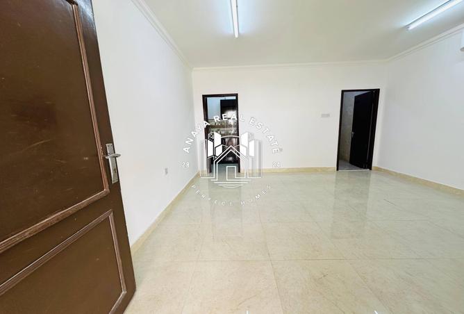 54008206 - Property Main Image