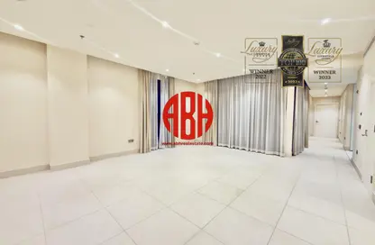 Apartment - 2 Bedrooms - 3 Bathrooms for rent in Msheireb Galleria - Msheireb Downtown Doha - Doha