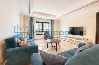 Apartment - 1 Bedroom - 2 Bathrooms for rent in West Porto Drive - Porto Arabia - The Pearl Island - Doha