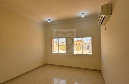 Apartment - Studio - 1 Bathroom for rent in Al Maamoura - Al Maamoura - Doha