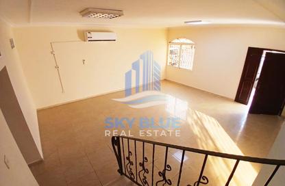 Villa - 4 Bedrooms - 3 Bathrooms for rent in Old Airport Road - Old Airport Road - Doha